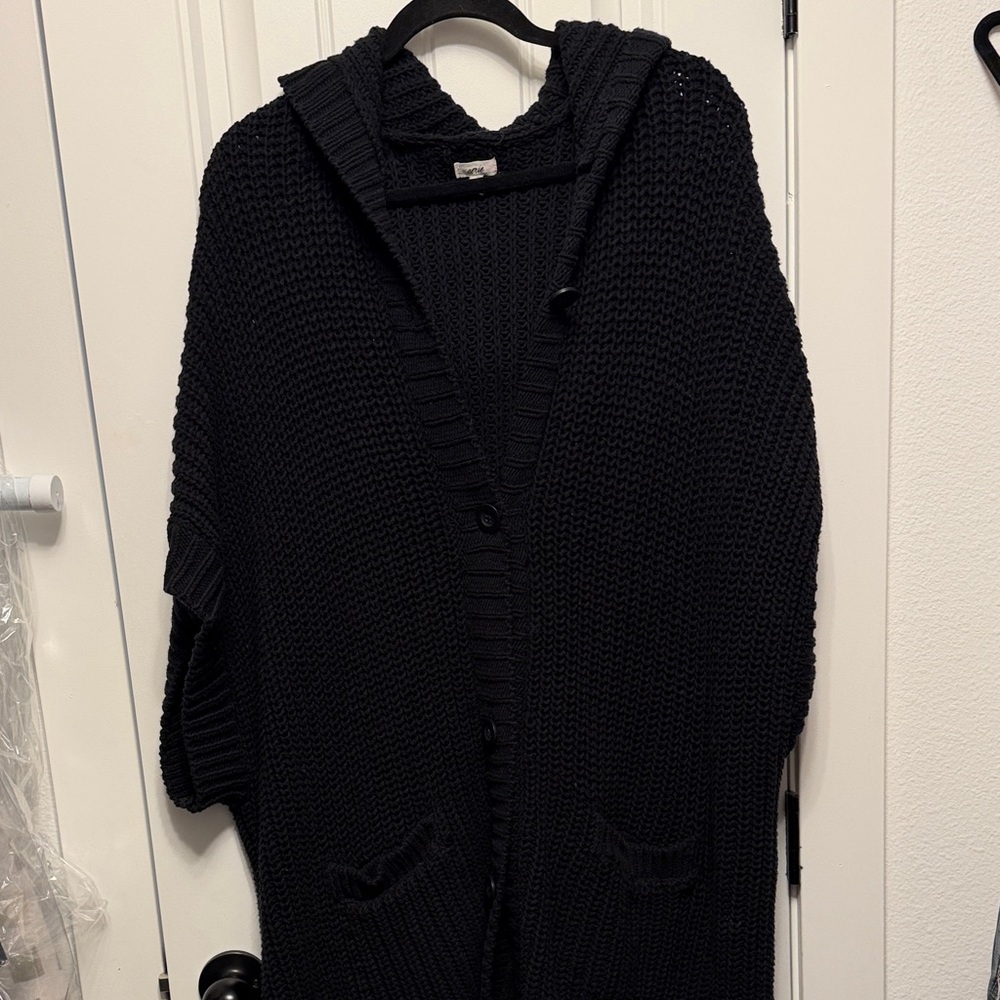 Aerie oversized Black Knit Cardigan with Hood size Xs